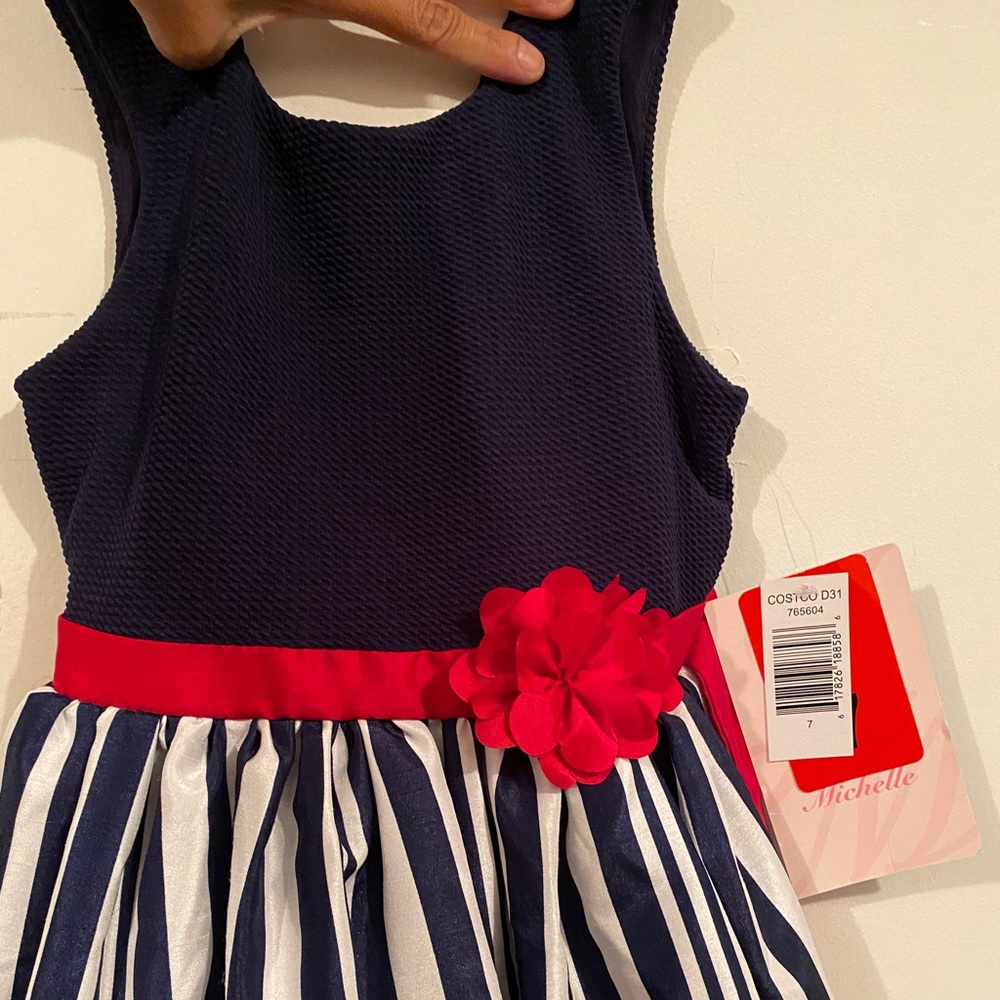 Girls size 7 party dress